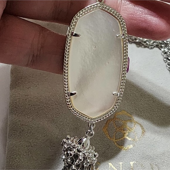 Kendra Scott Ivory MOP‎ and silver Rayne Tassel necklace - Picture 3 of 5